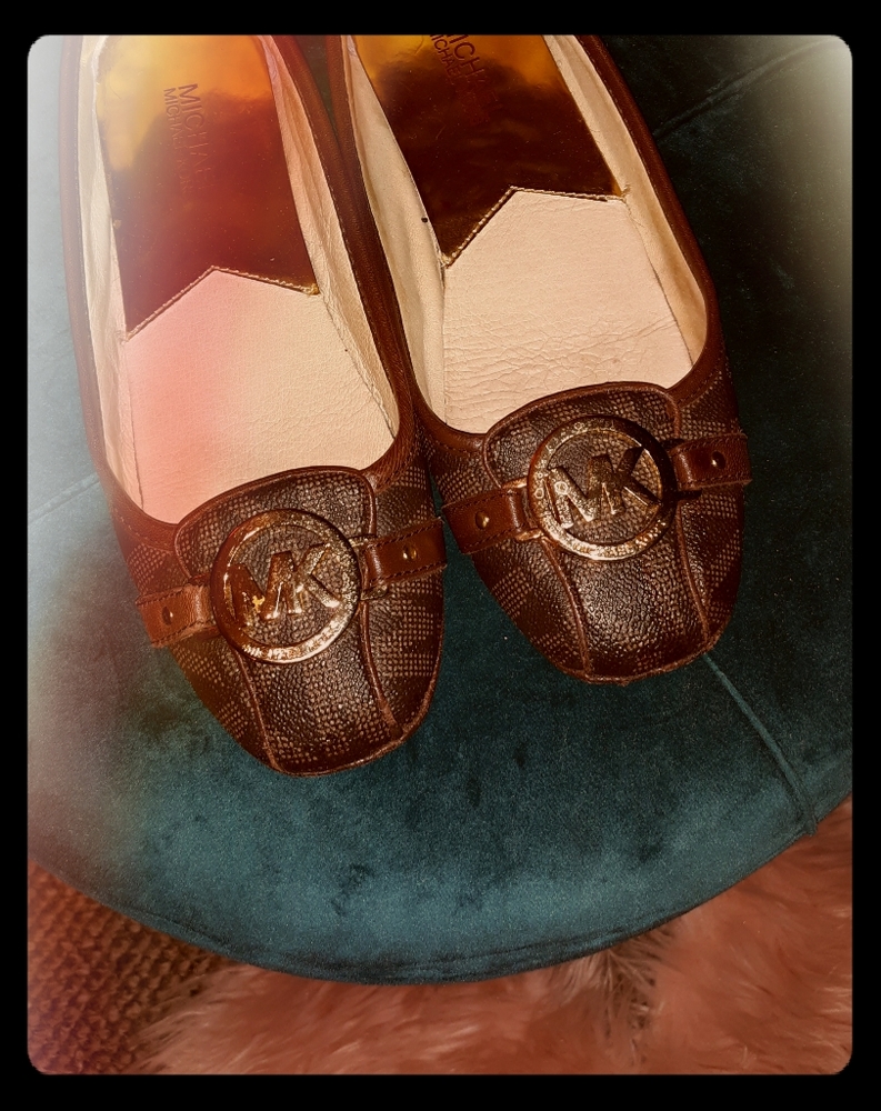 🦋Michael Kors flats - Picture 1 of 8